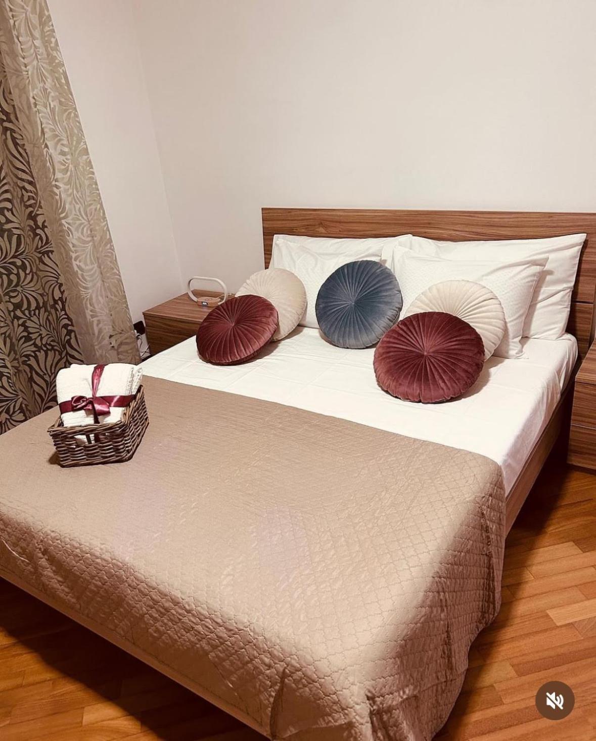 The Garden Airport Apartment