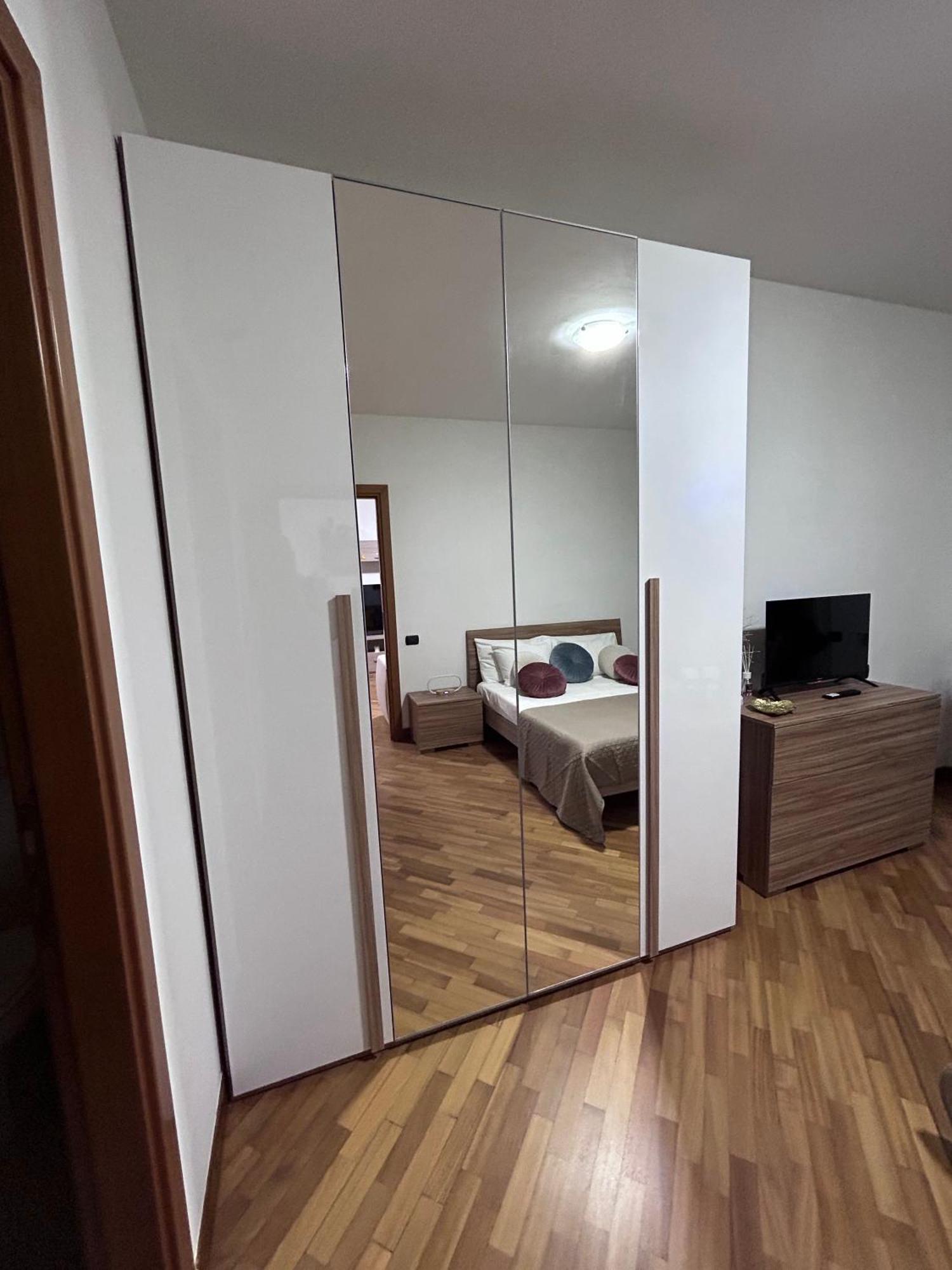 The Garden Airport Apartment *